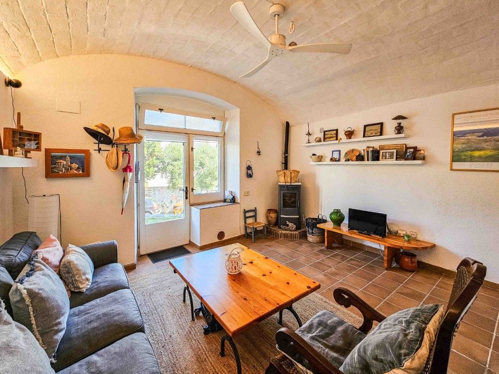 Sala d'estar de Casa o xalet en venda en Cadaqués