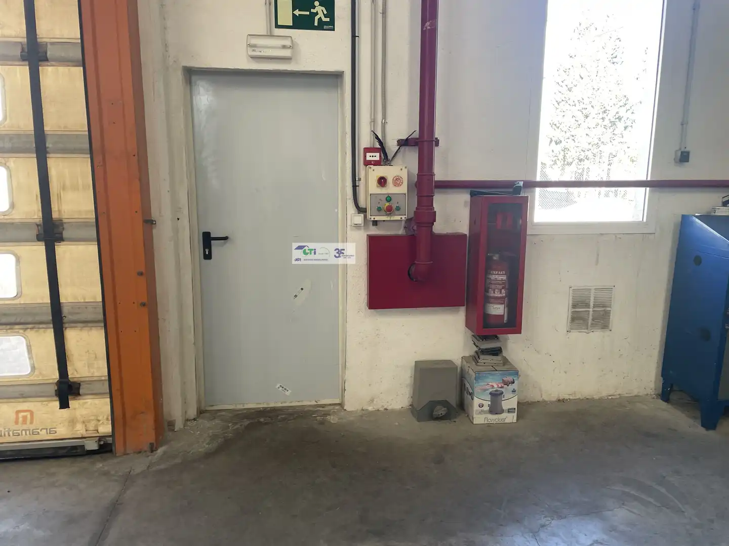 Industrial building for sale in C/ E, imagen 4