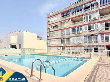 Apartamento con piscina en venta en Centro