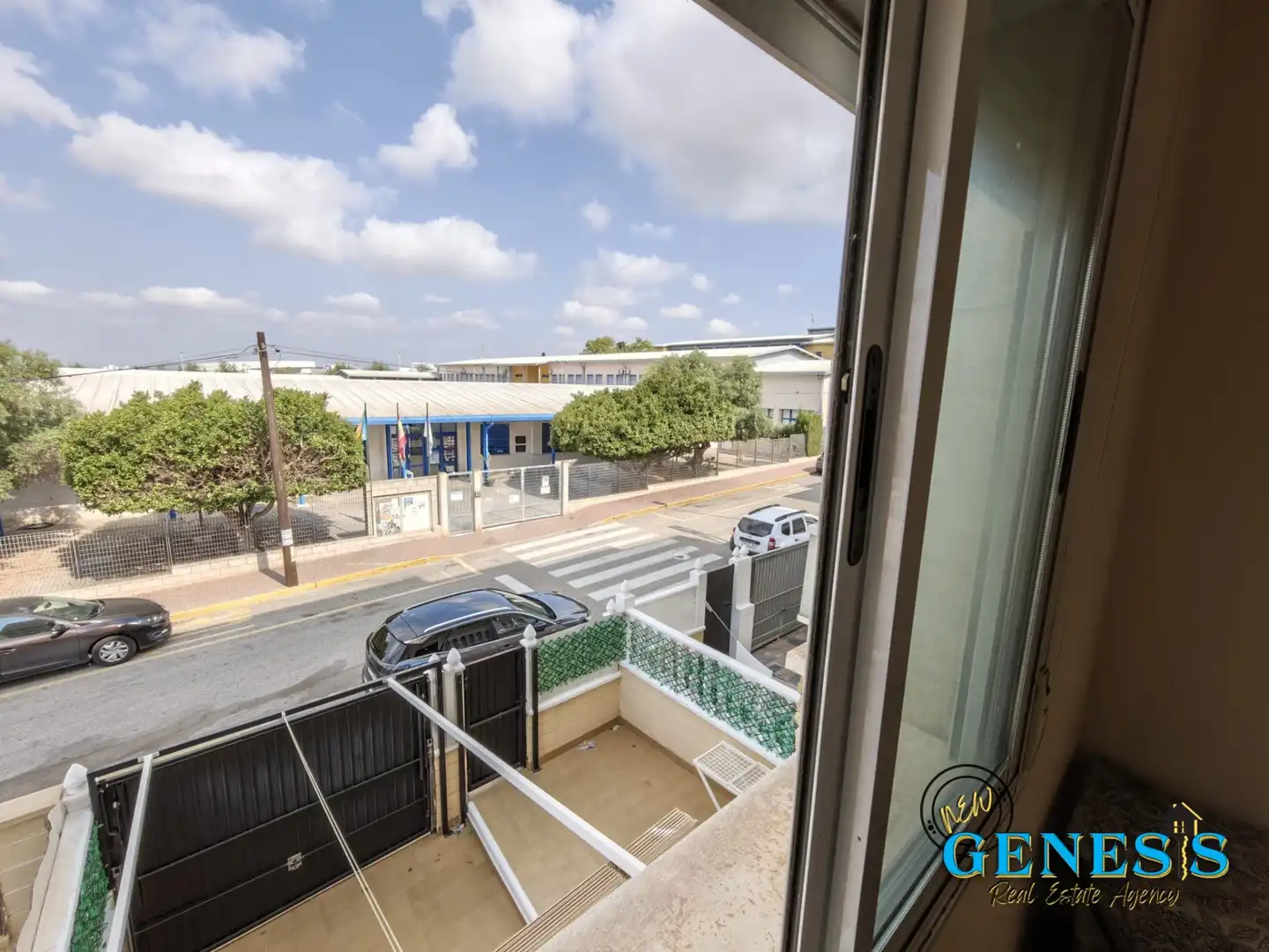 Terrassa de Apartament en venda en Torrevieja amb Aire condicionat, Moblat i Rentadora