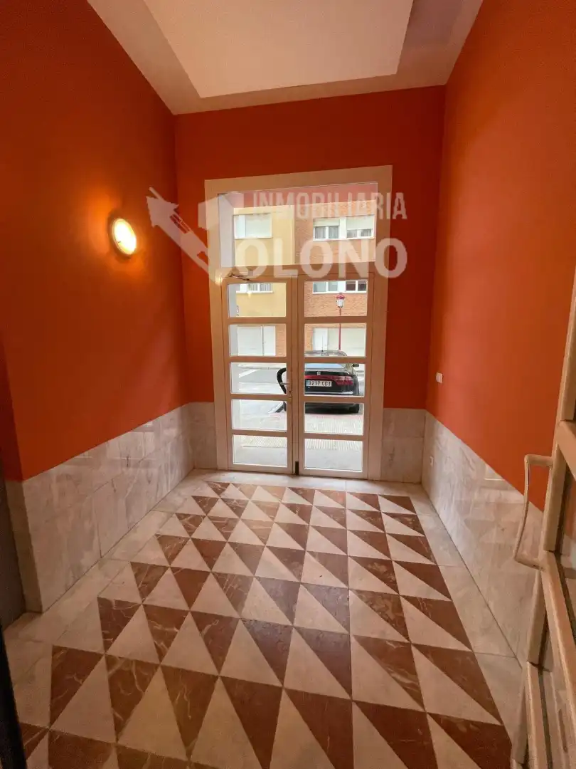 Apartamento en venta en Haro con Calefacción, Parquet y Trastero