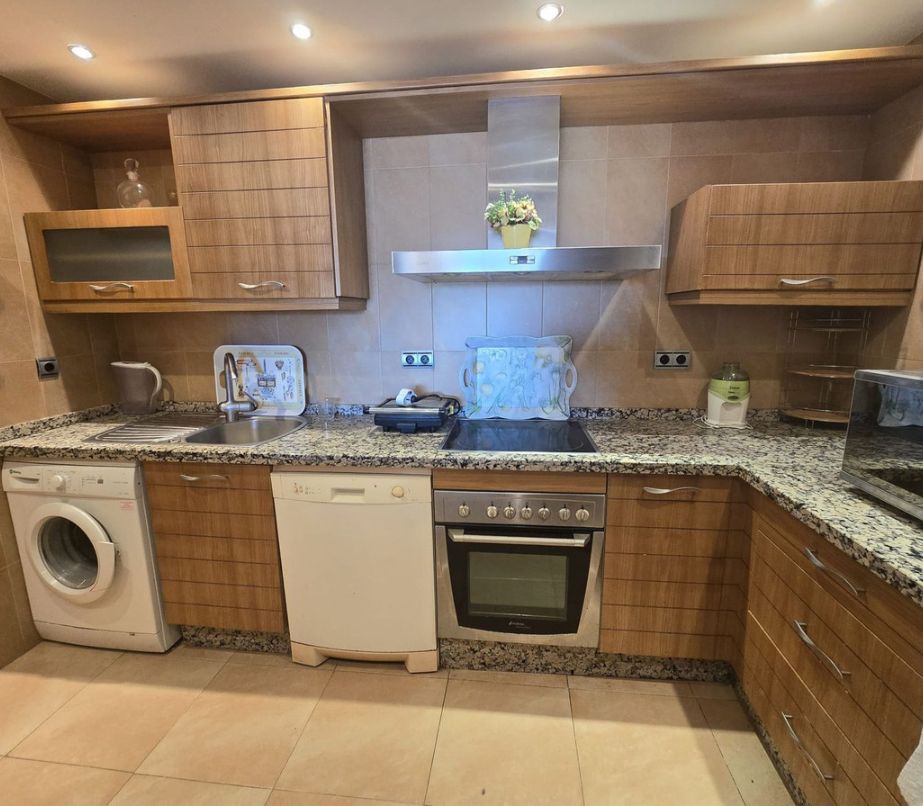 Kitchen of Flat for sale in Marbella  with Terrace, Furnished and Oven