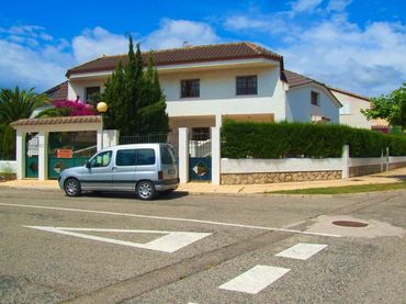 Villa avec piscine à vendre à Miami Platja