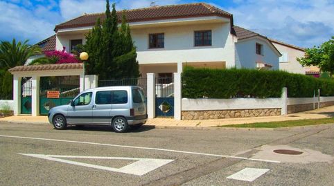 Bonita casa individual en Pino Alto !!