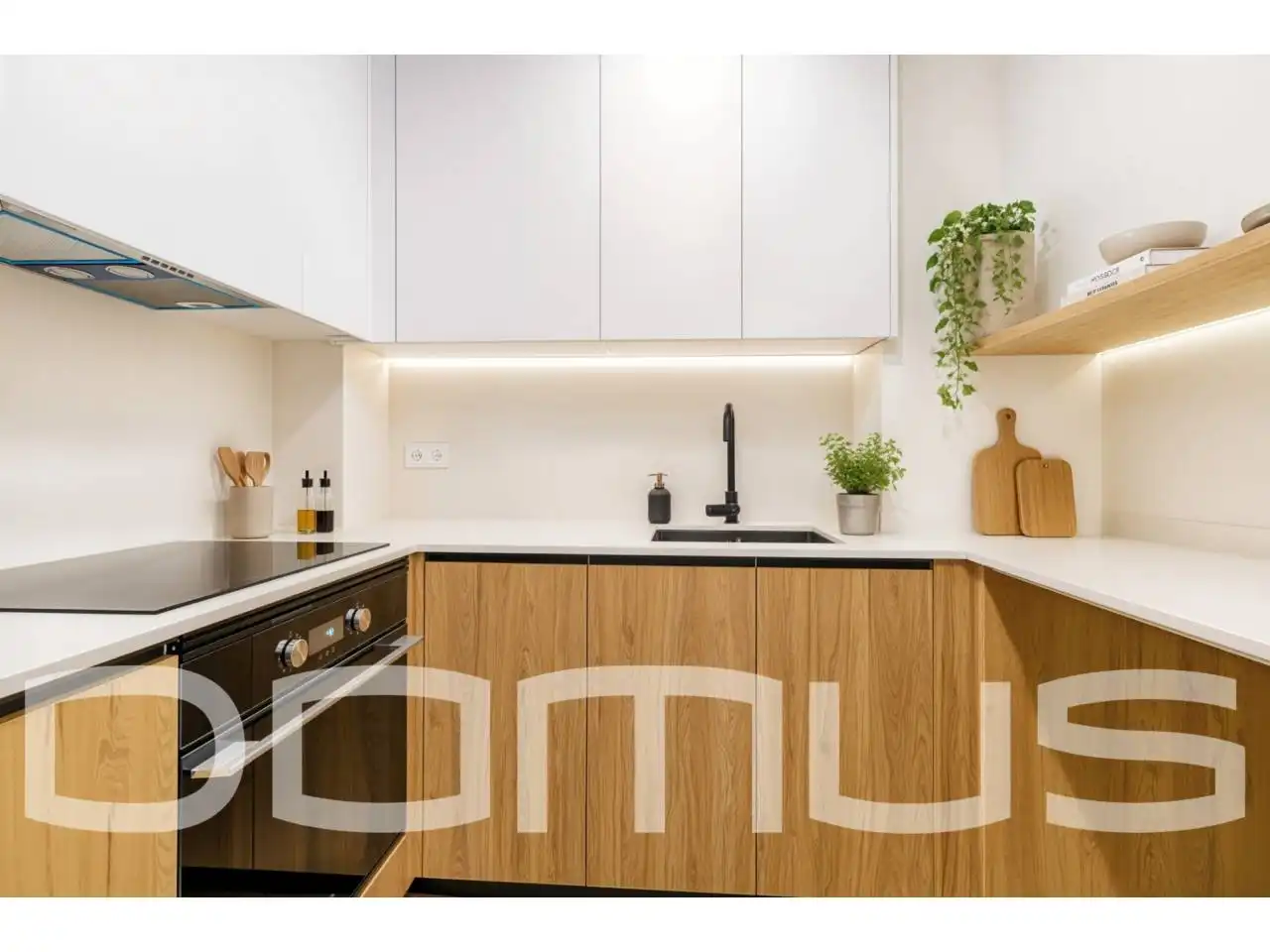 Flat for sale in Calle Mossèn Jacint Verdaguer 204
