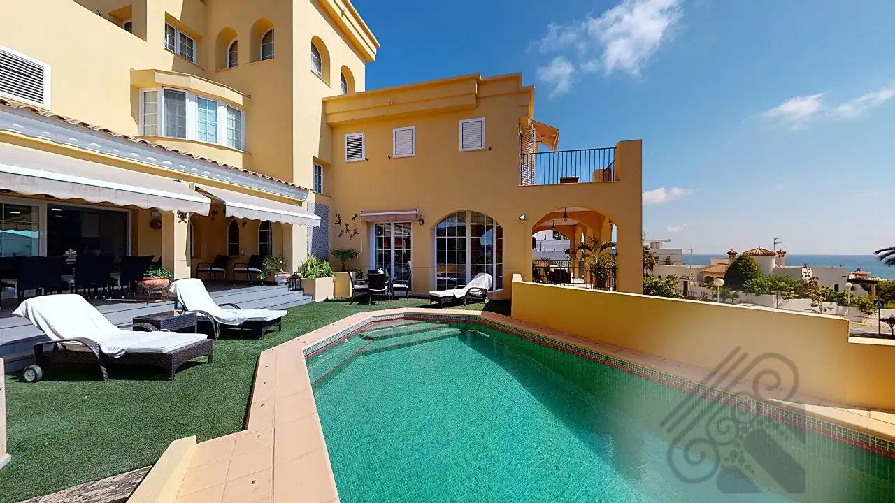 Casa o chalet en venta en Calle Altos del Golf, 19, Marina de la Torre