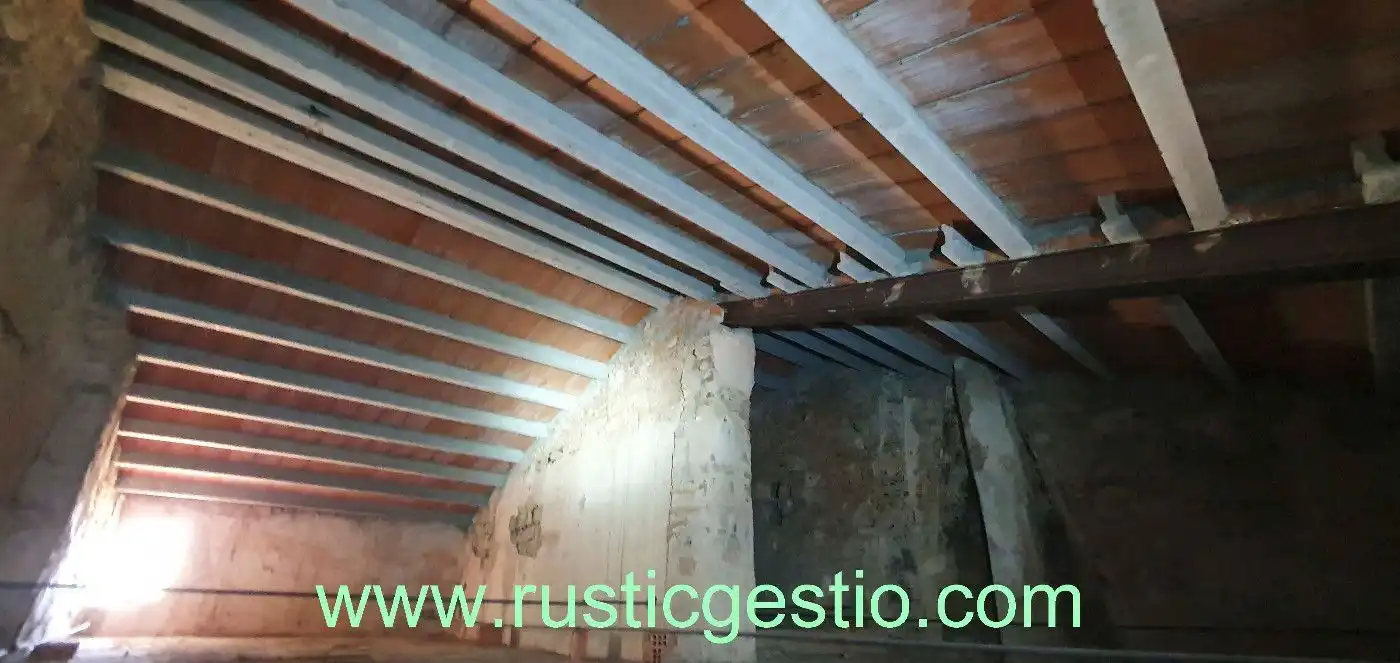 Finca rústica en venda en Sant Pere Sallavinera amb Terrassa i Traster