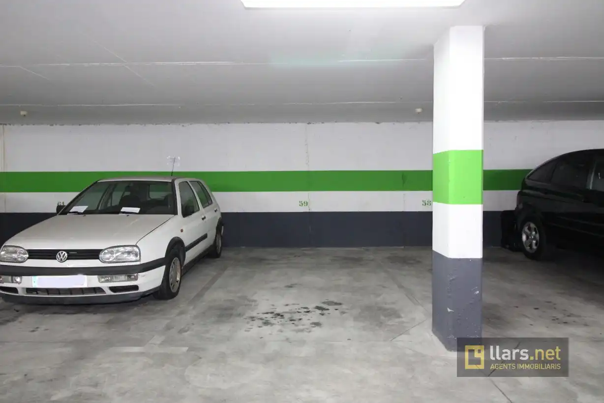 Parking of Garage for rent in Vilanova i la Geltrú