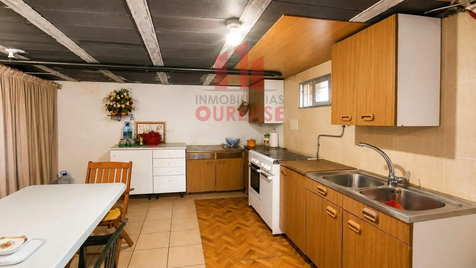 Casa o xalet en venda en A Merca   amb Calefacció i Moblat