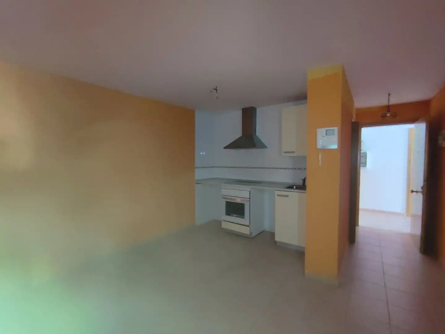 Cuina de Loft en venda en Villamediana de Iregua amb Calefacció, Terrassa i Piscina comunitària