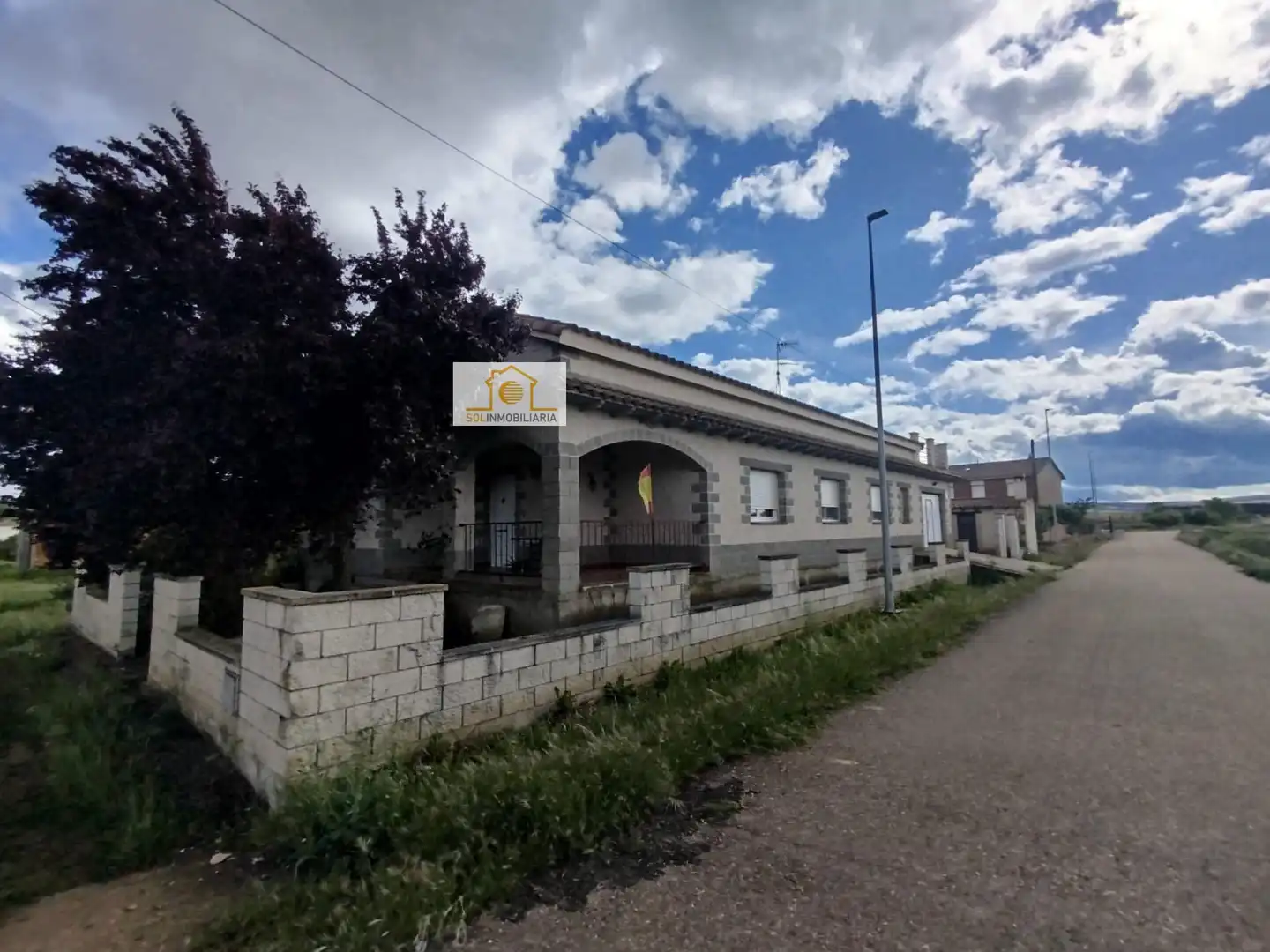 Vista exterior de Casa o chalet en venta en Quintana del Marco con Calefacción y Parquet