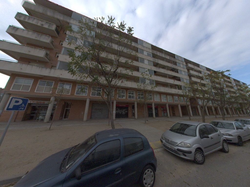 Vista exterior de Pis en venda en  Lleida Capital amb Traster