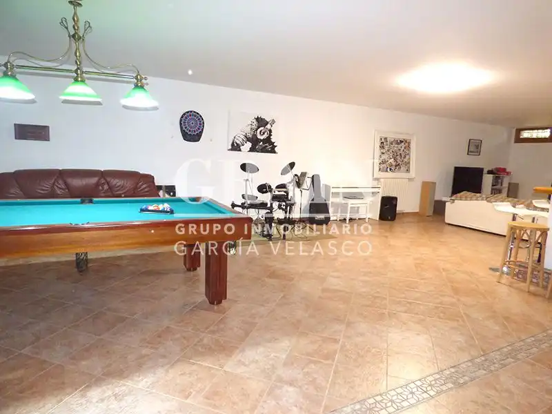 Houses for sale in Albacete  with Air Conditioner, Heating and Private garden