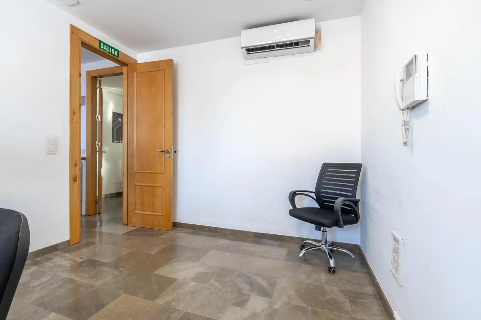 Buildings for sale in Granada