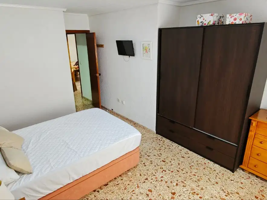 Dormitori de Pis en venda en Santa Pola amb Aire condicionat, Terrassa i Balcó