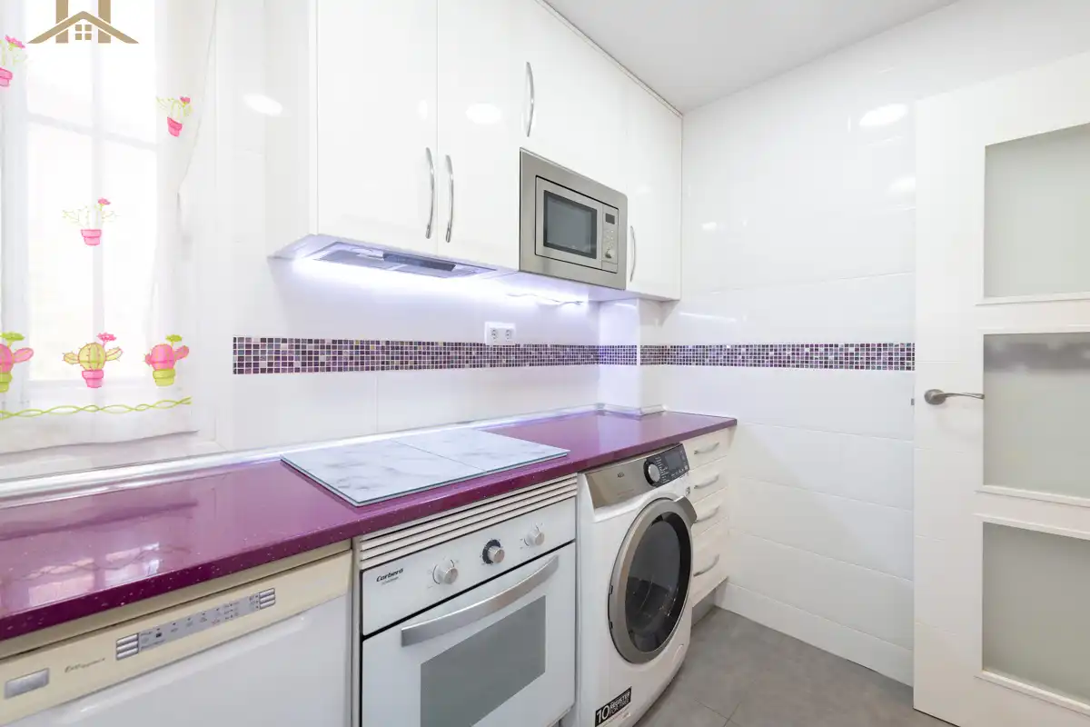 Cuina de Pis en venda en Madrid amb Aire condicionat, Calefacció i Terrassa