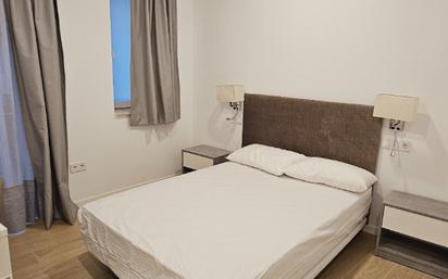 Bedroom of Flat to share in  Toledo Capital  with Air Conditioner, Heating and Furnished