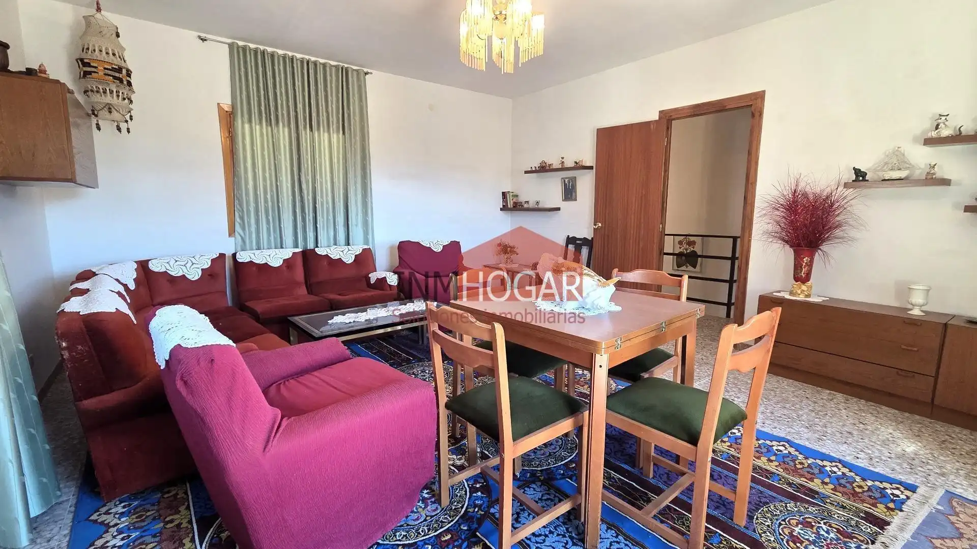 Sala de estar de Casa o chalet en venta en San Juan de la Nava con Terraza y Amueblado