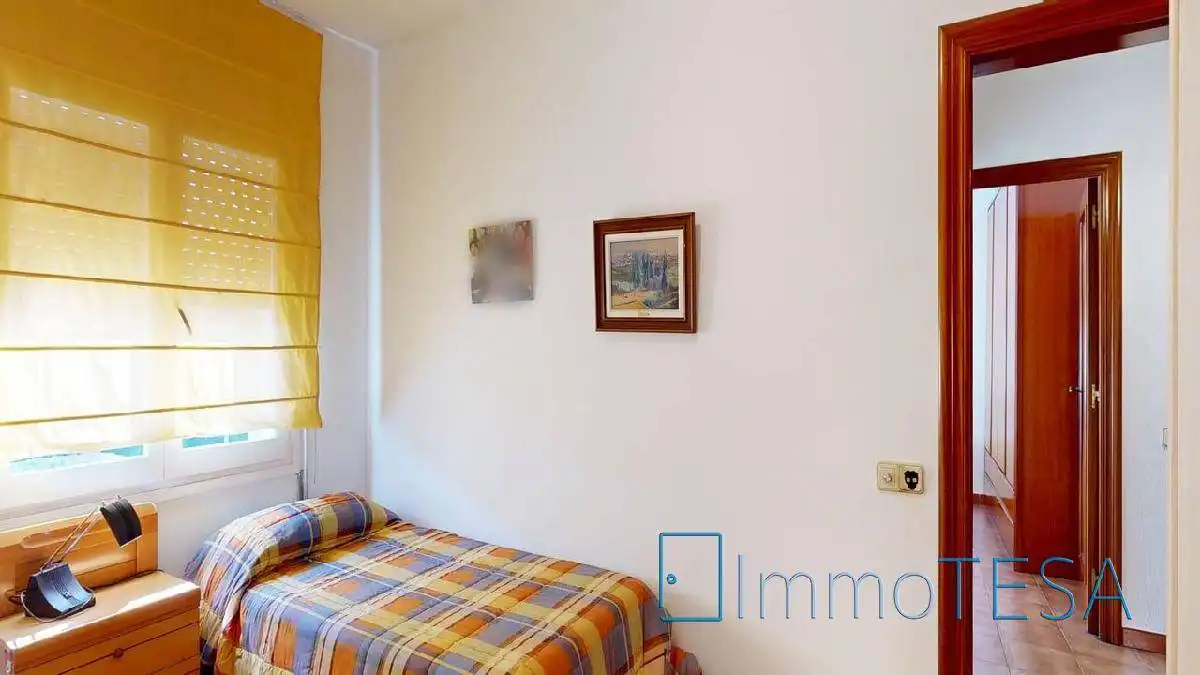 Habitación de Casa o chalet en venta en Barberà del Vallès con Aire acondicionado, Calefacción y Jardín privado