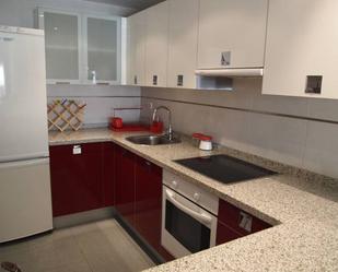 Kitchen of Apartment to rent in Ponferrada