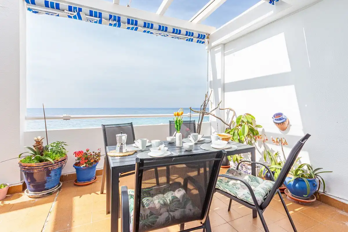 Terraza de Apartamento de alquiler en Almuñécar con Terraza y Amueblado