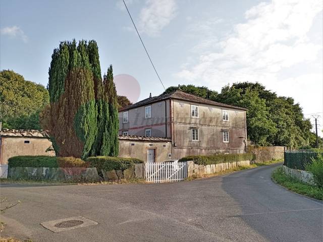 Casa-chalet en Venta en Rábade