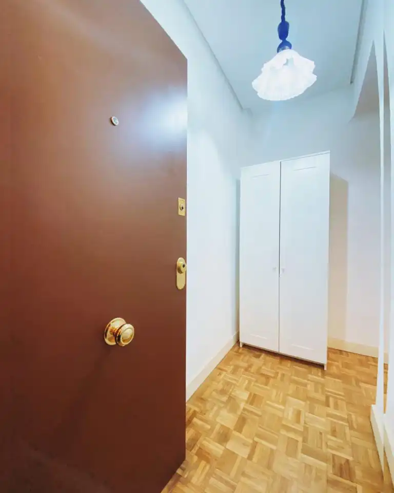 Piso de alquiler en Madrid con Calefacción, Terraza y Amueblado