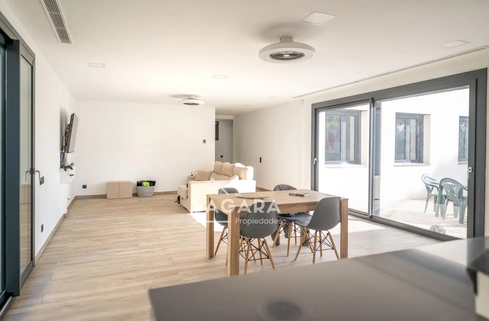 Casa o xalet en venda en Corbera de Llobregat amb Calefacció i Jardí privat