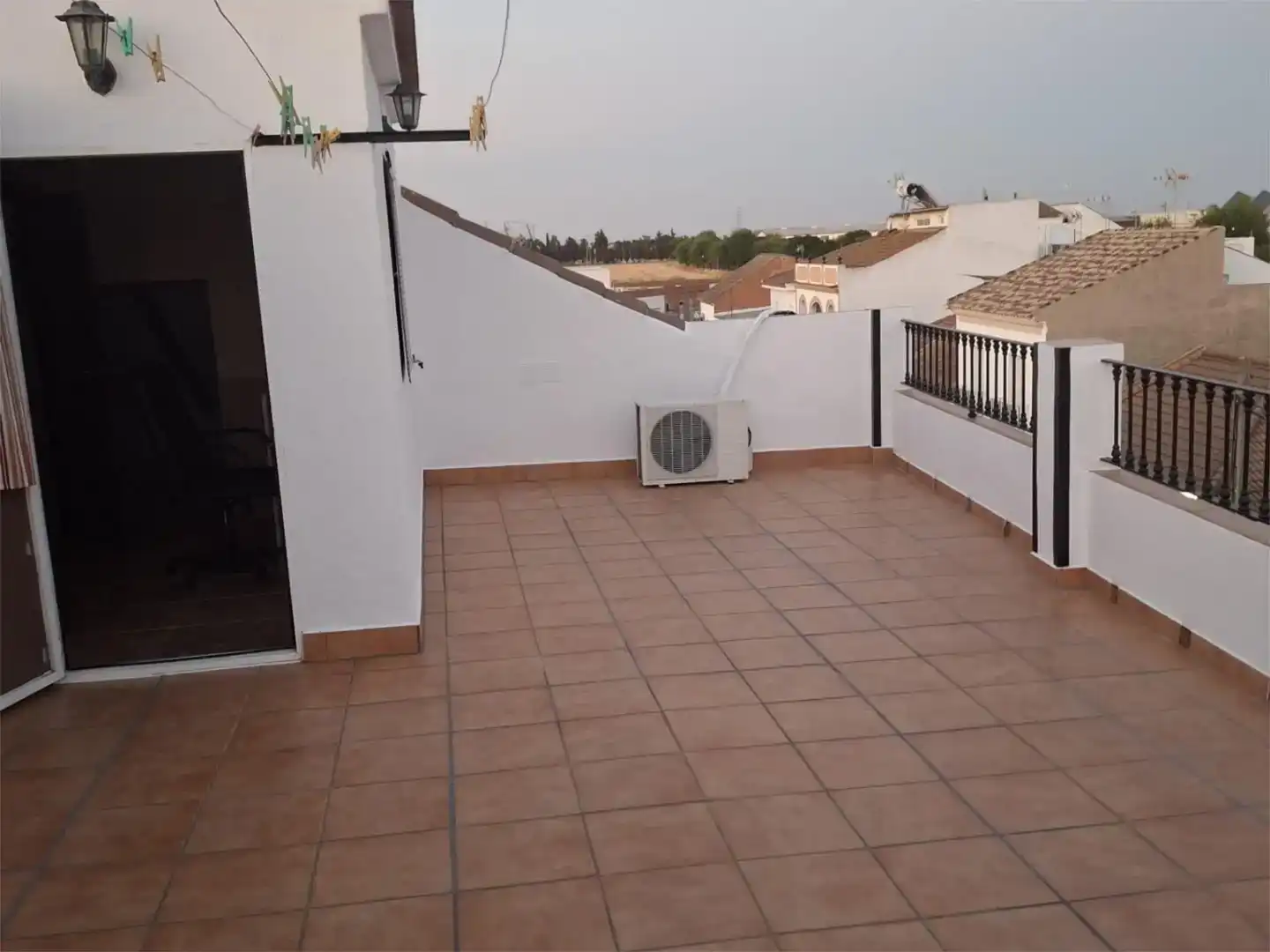 Terrassa de Casa adosada en venda en La Luisiana amb Aire condicionat i Balcó