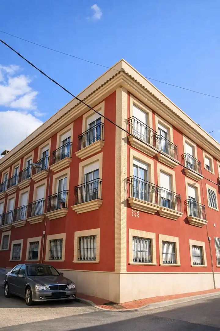 Vista exterior de Piso en venta en  Murcia Capital con Balcón