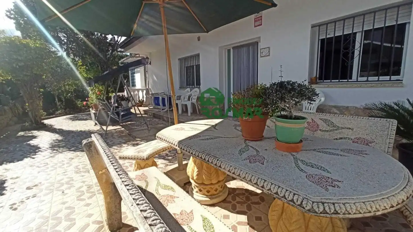 Haus mit Garten zum Verkauf in Montbarbat, imagen 3
