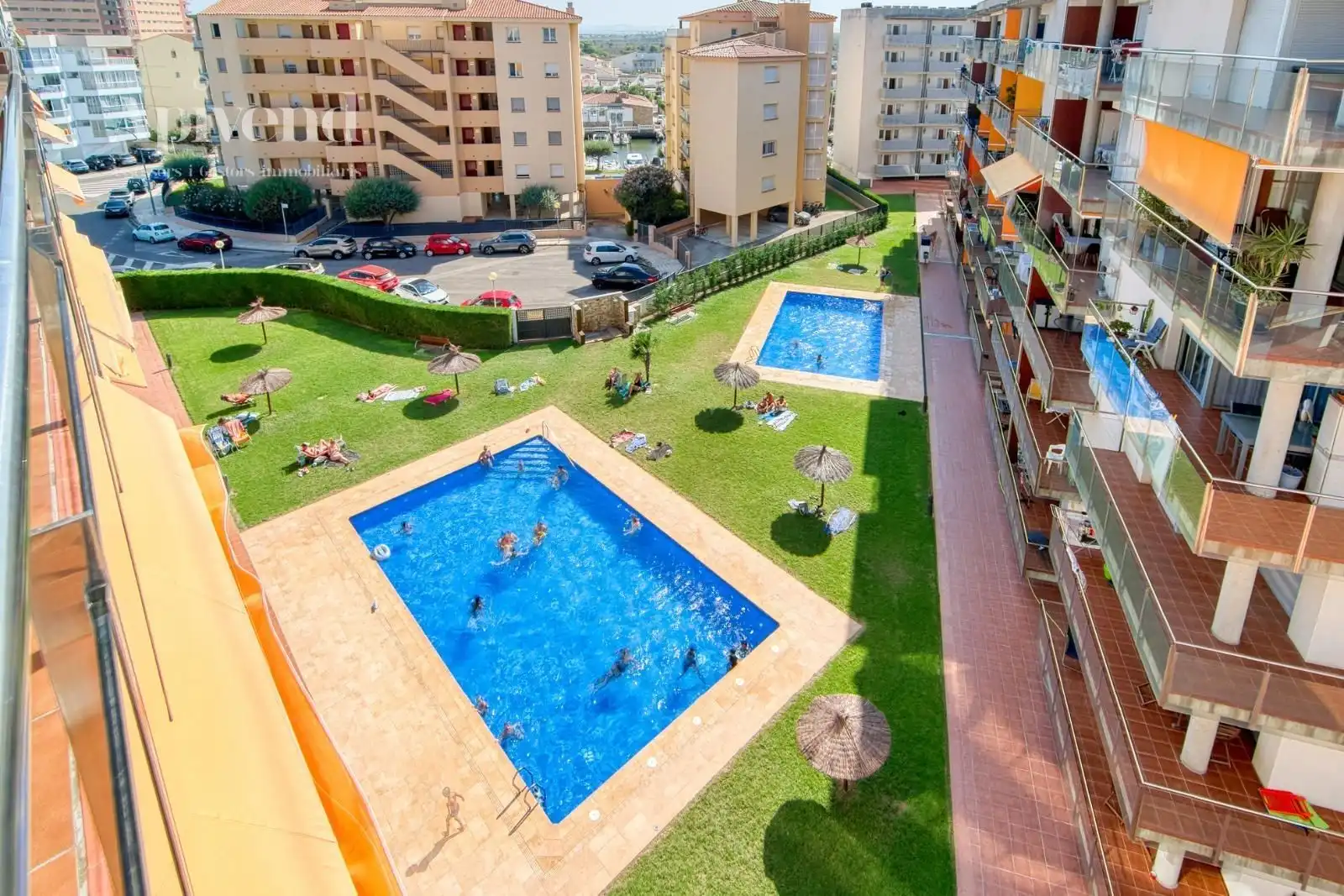 Piscina de Piso en venta en Roses con Aire acondicionado, Calefacción y Terraza