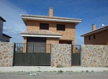 Casa-chalet en Venta en Méntrida