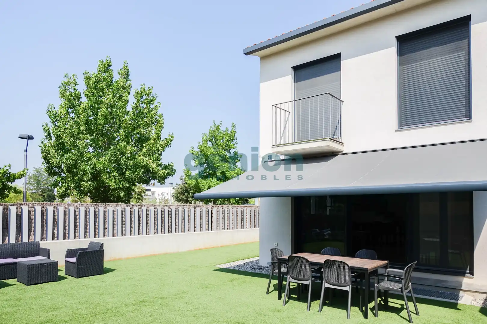 Terrassa de Casa o xalet en venda en Vilablareix amb Calefacció, Jardí privat i Parquet