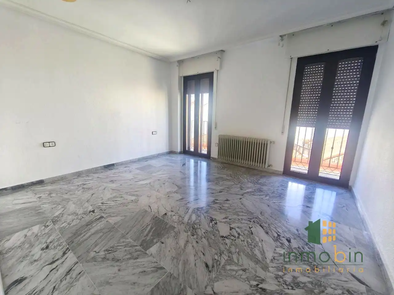 Sala d'estar de Pis en venda en Don Benito amb Aire condicionat, Calefacció i Traster