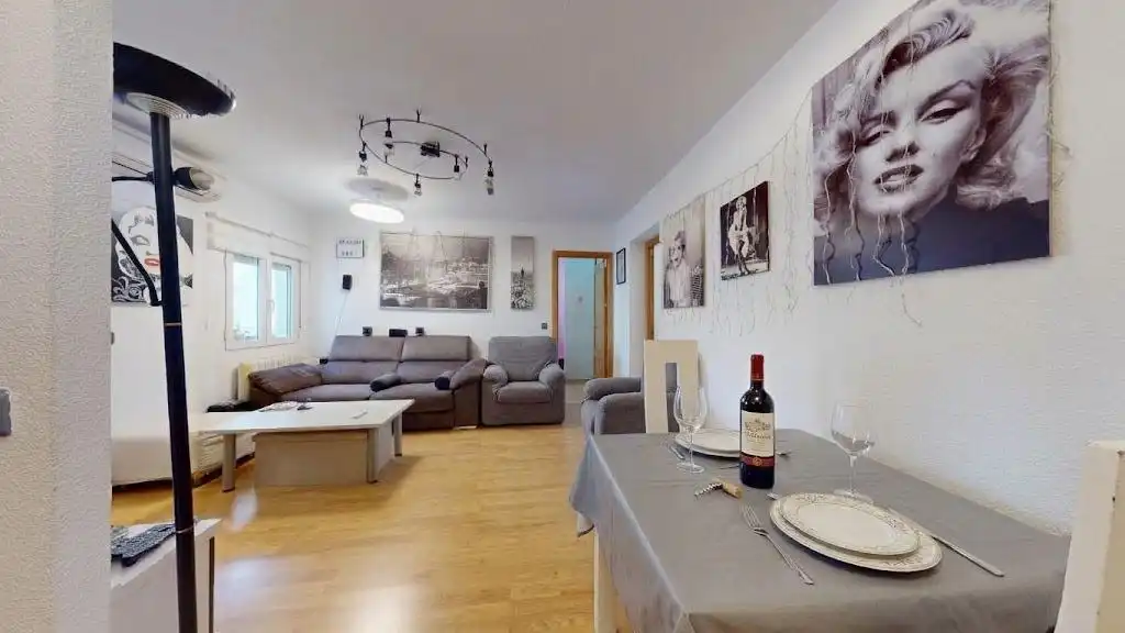 Living room of Flat for sale in Puente de Vallecas
