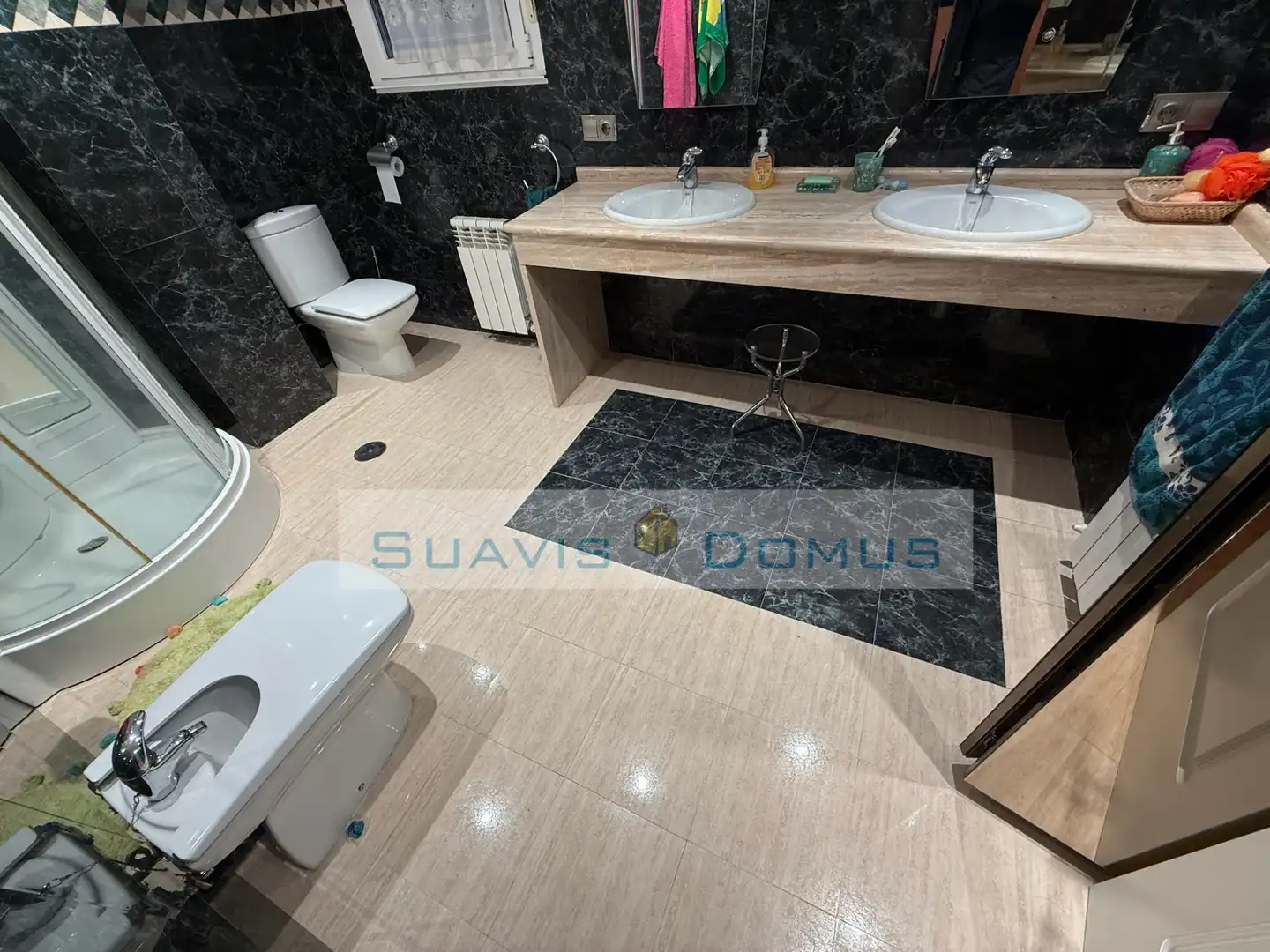 Baño de Casa o chalet en venta en Roales con Calefacción, Jardín privado y Terraza