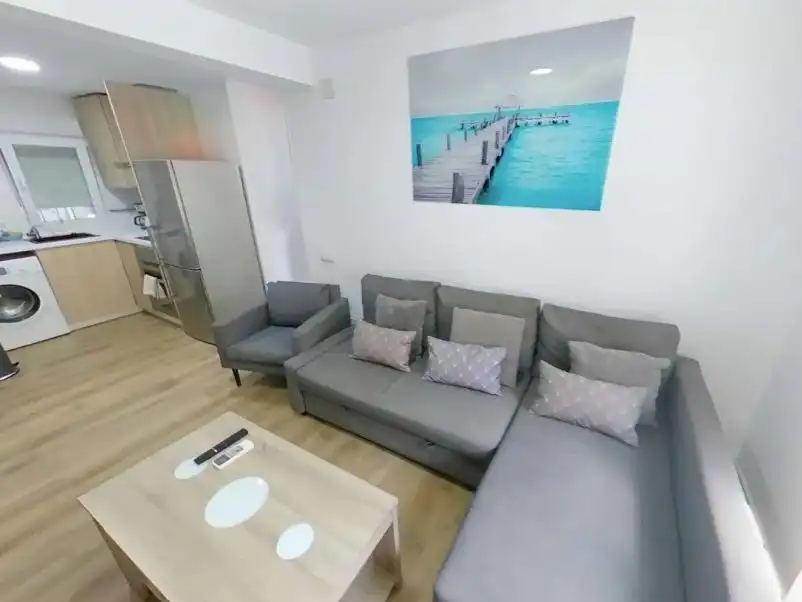 Wohnzimmer von Wohnung zur Miete in Salamanca Capital mit Klimaanlage