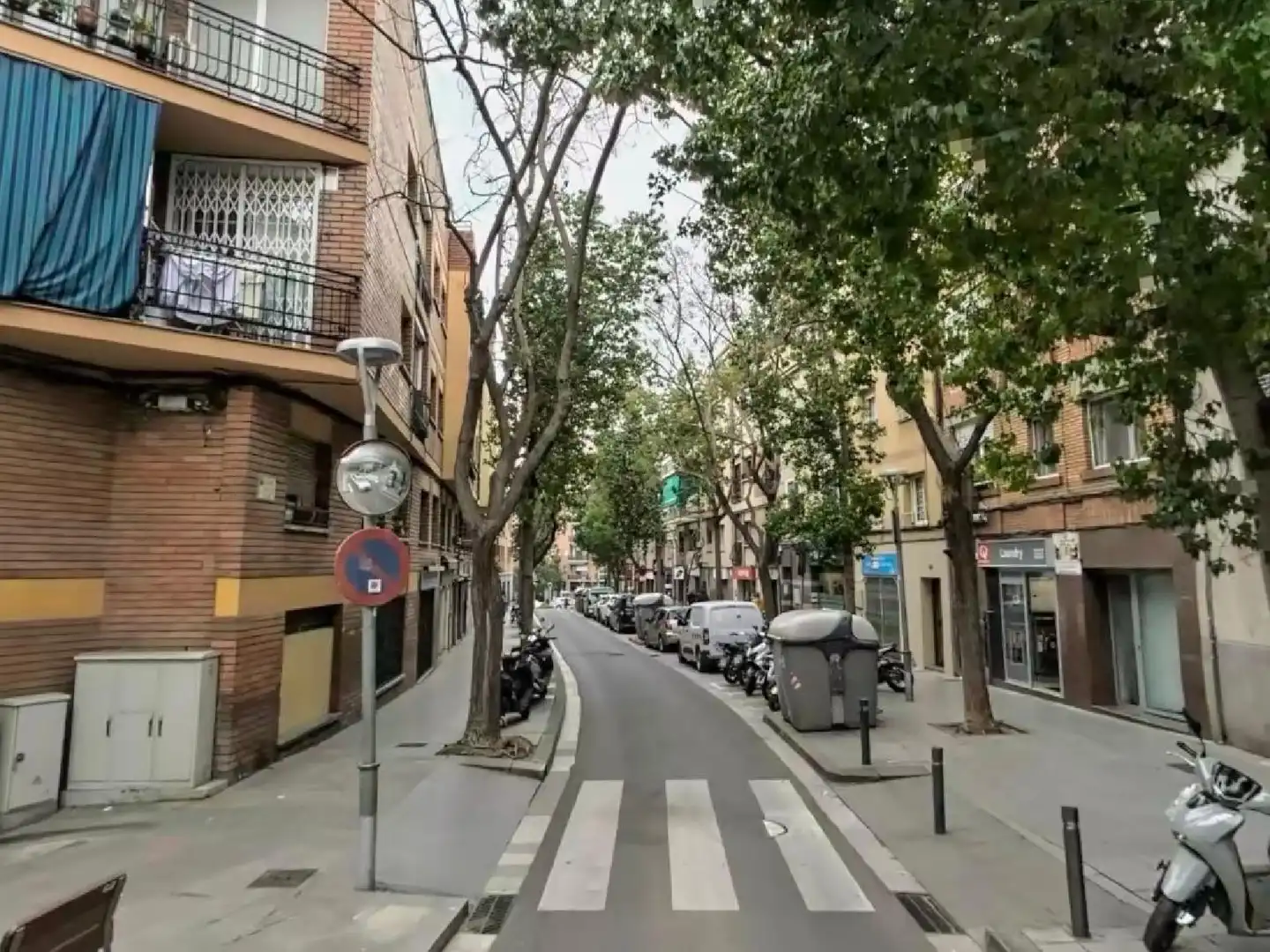 Vista exterior de Piso en venta en Santa Coloma de Gramenet con Terraza
