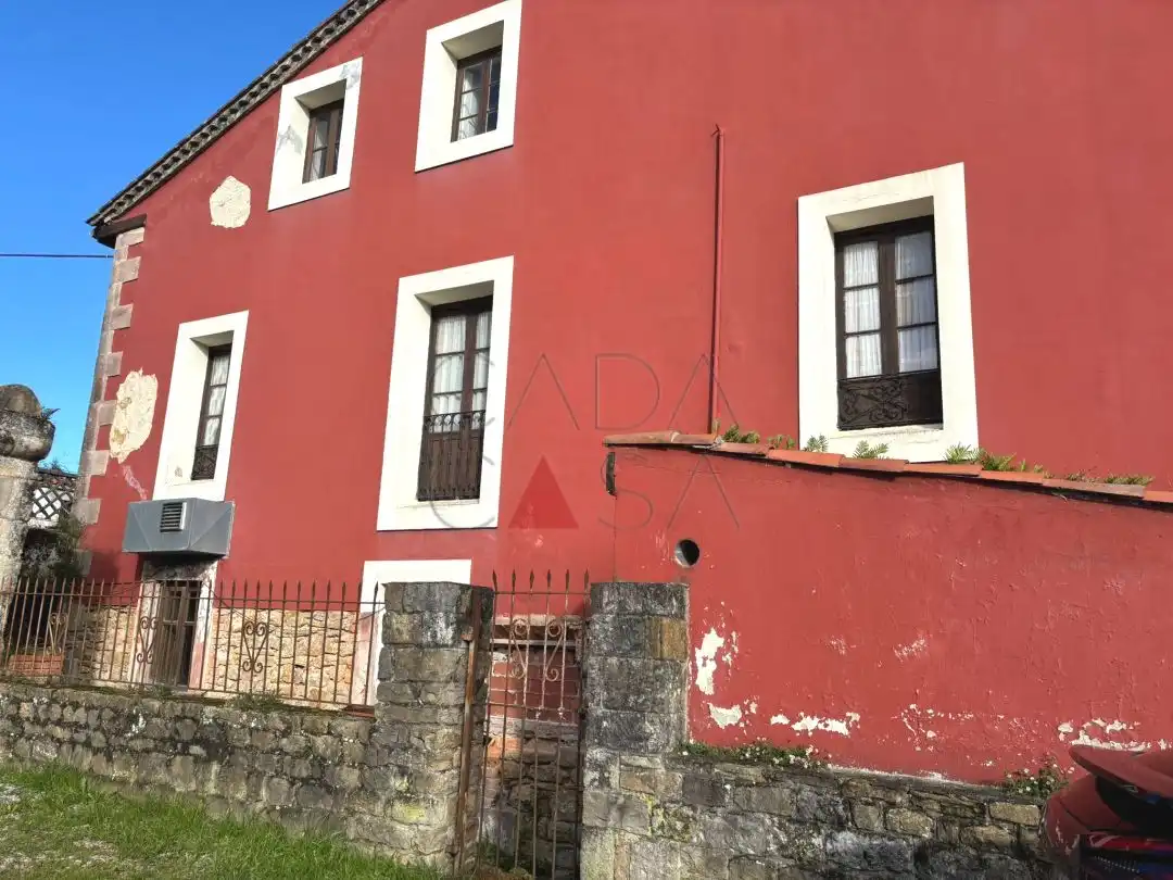 Vista exterior de Casa o chalet en venta en Udías
