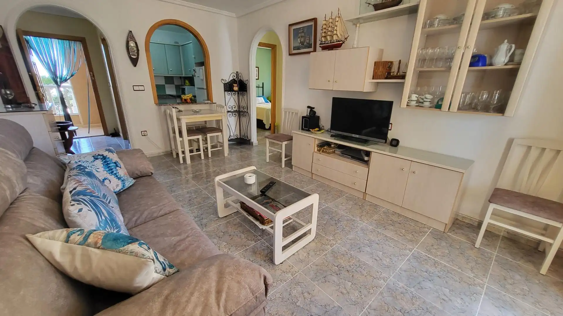 Living room of Apartments for sale in Elche / Elx  with Private garden, Terrace and Storage room
