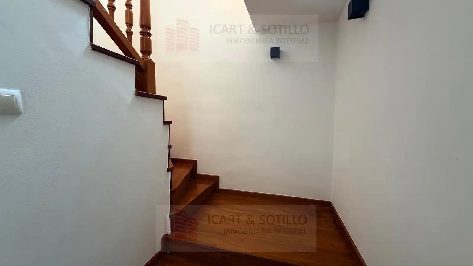 Houses for sale in Vinaròs  with Air Conditioner, Heating and Private garden