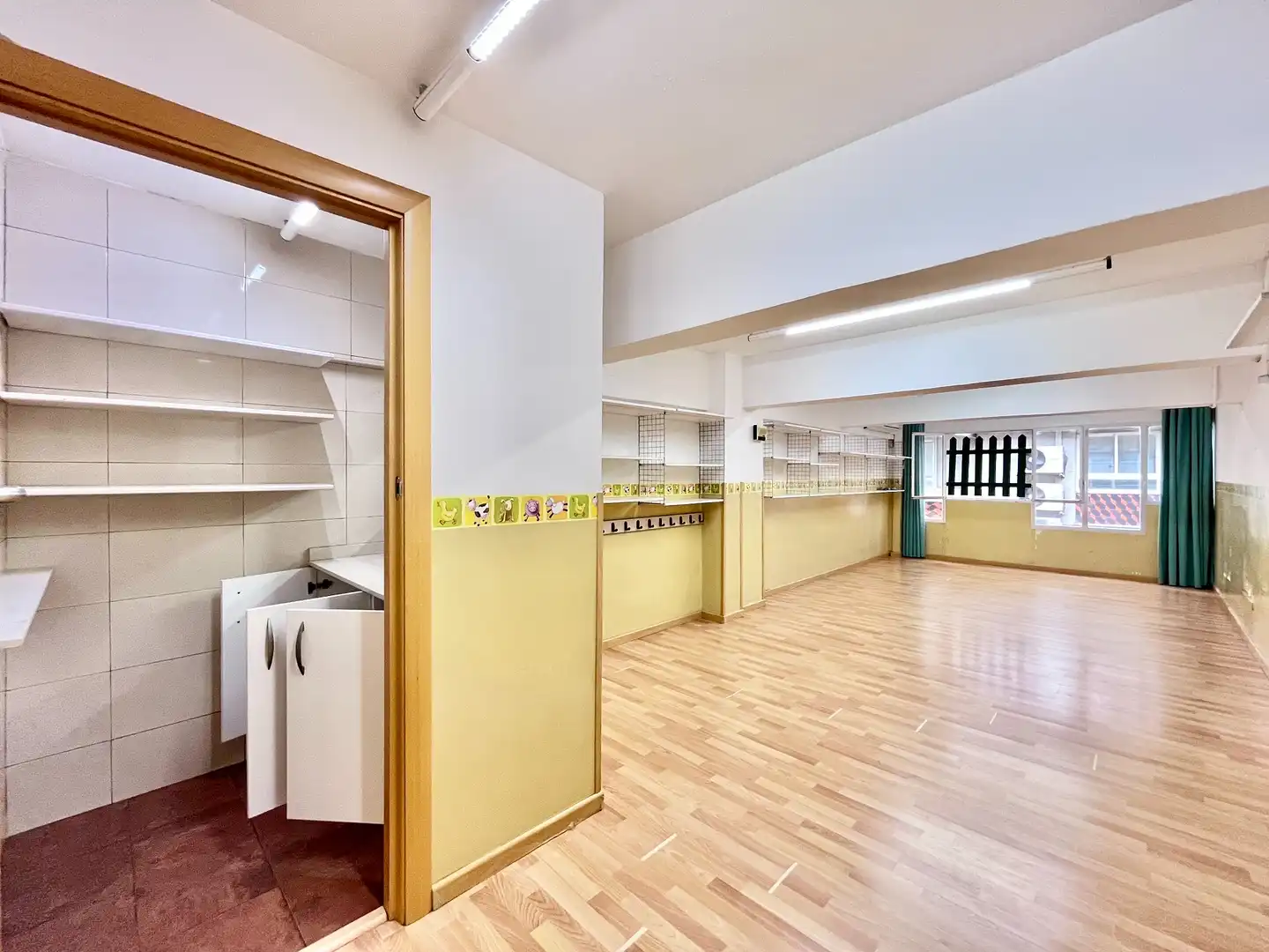 Local de alquiler en Barcelona con Aire acondicionado, Calefacción y Parquet