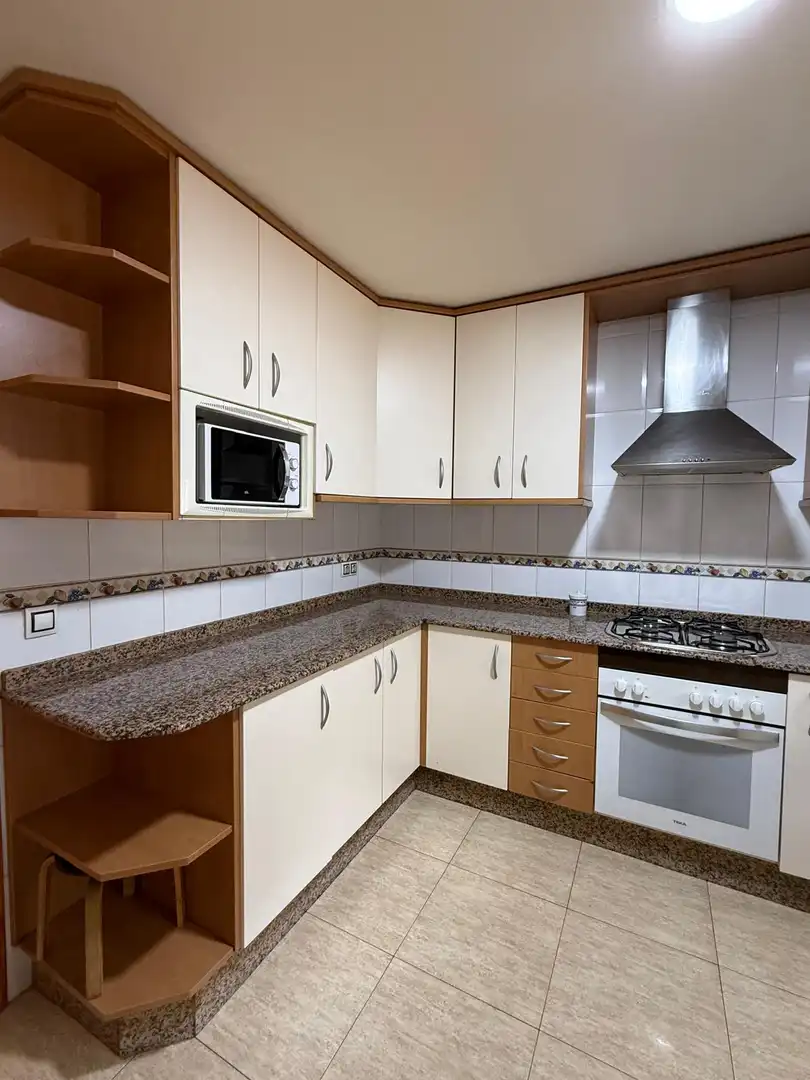 Piso con piscina en venta en Coloma, imagen 10