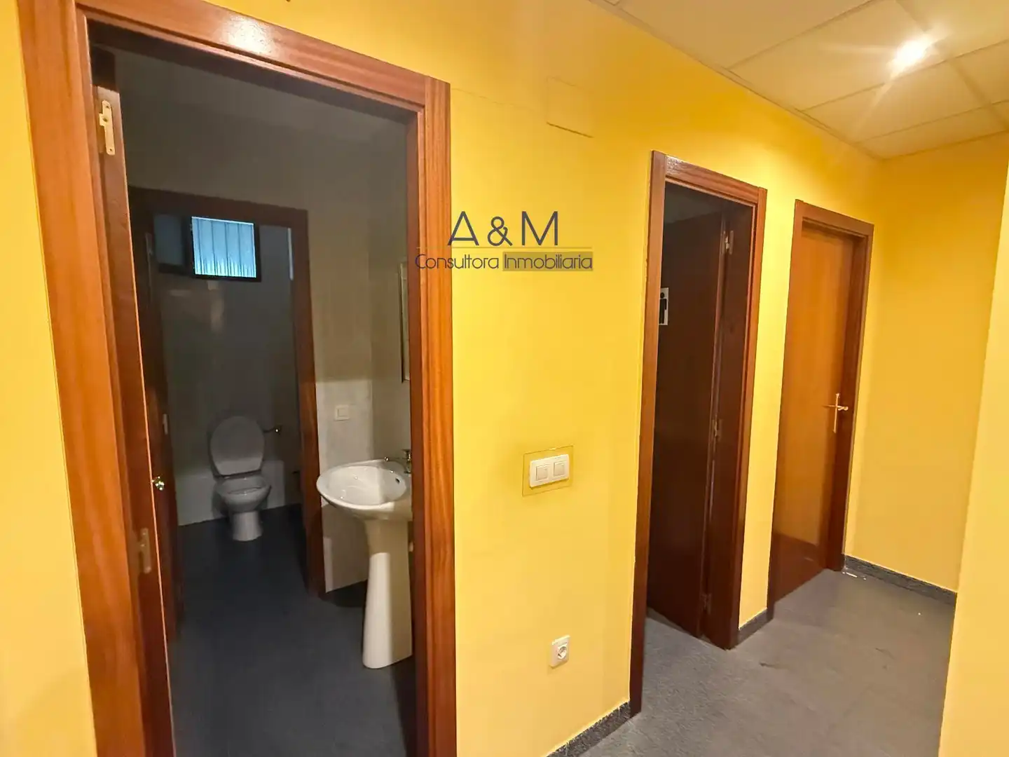 Industrial buildings for rent in Cistérniga  with Heating