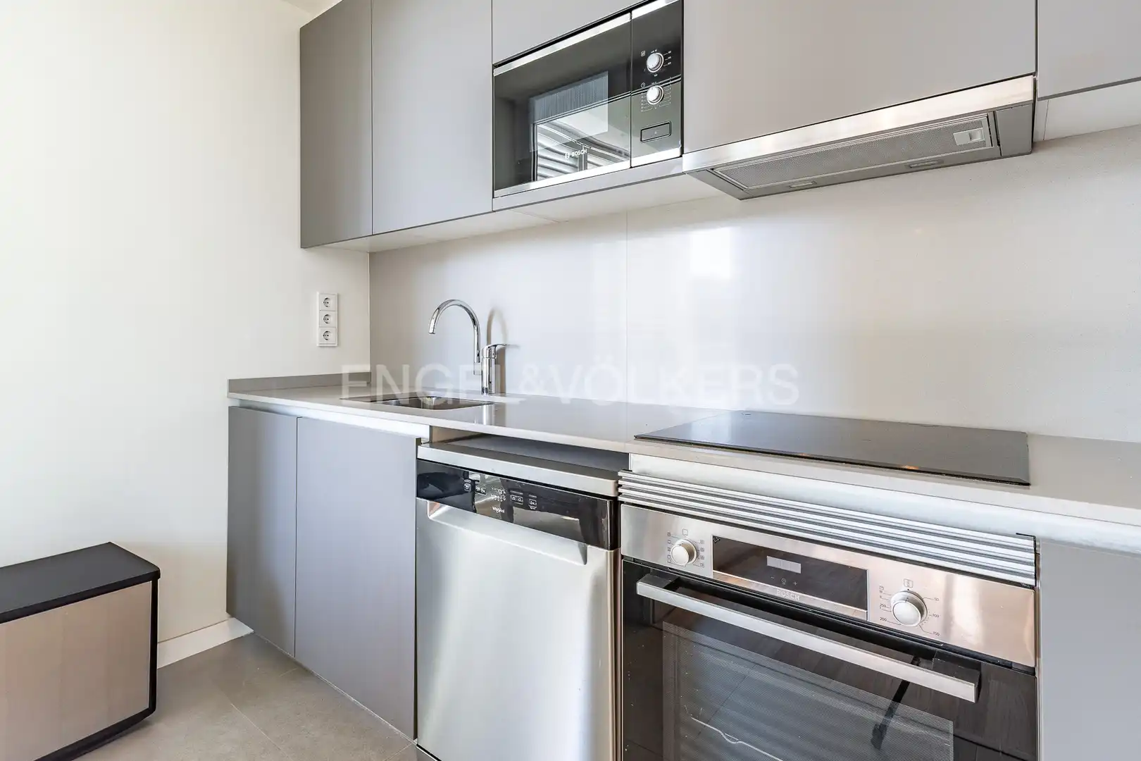 Kitchen of Flat for sale in Sant Adrià de Besòs  with Air Conditioner, Heating and Parquet flooring