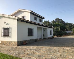 Vista exterior de Casa o xalet en venda en Jimena de la Frontera amb Terrassa