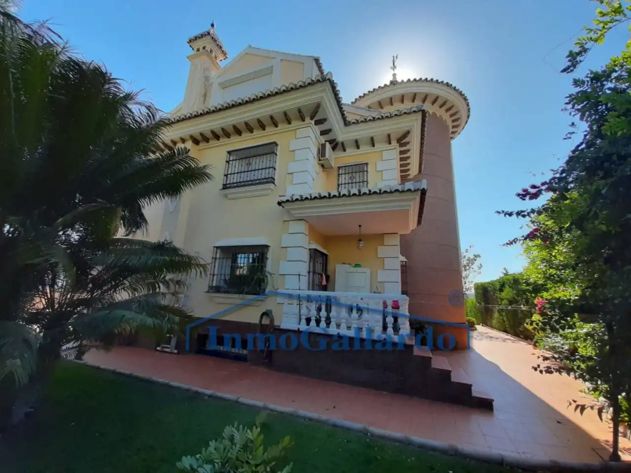Haus mit Pool zum Verkauf in Torre del Mar, imagen 5