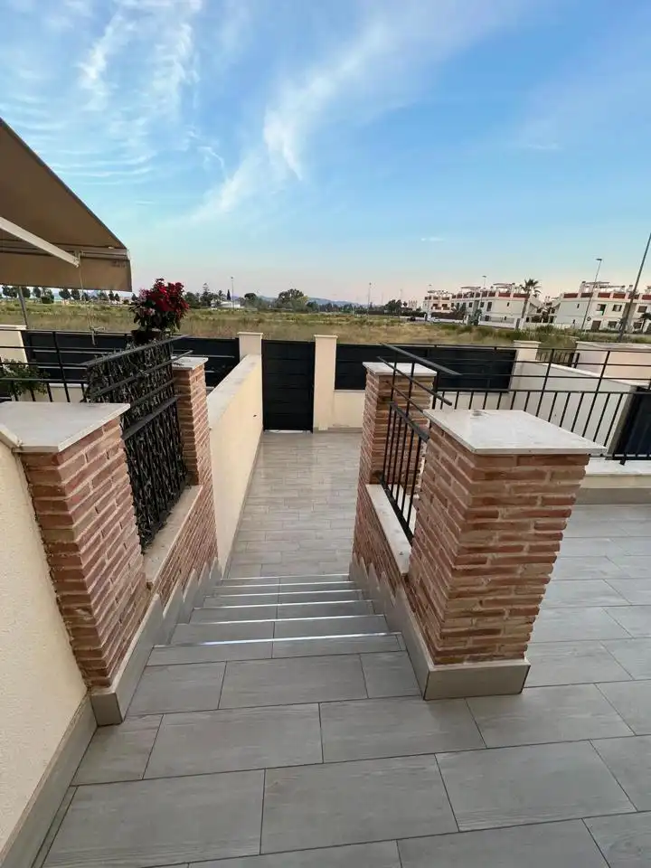 Duplex con piscina in vendita a Calle Pintor Sobejano, imagen 4