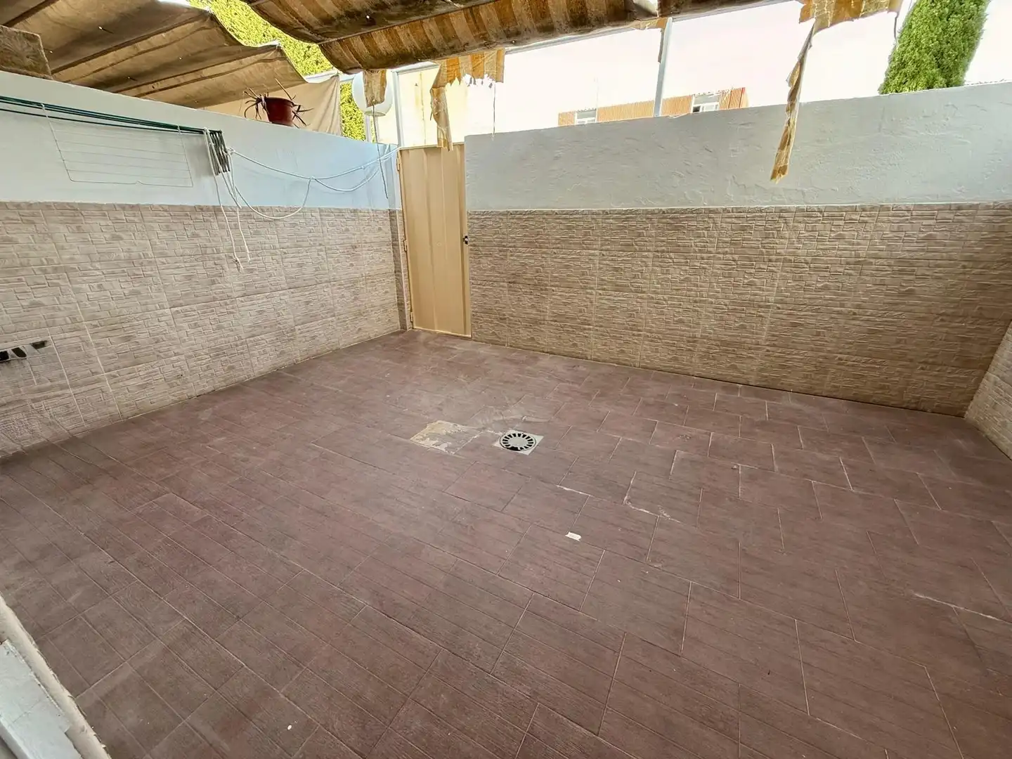 Einfamilien-Reihenhaus zur Miete in Badajoz mit Klimaanlage, Heizung und Terrasse